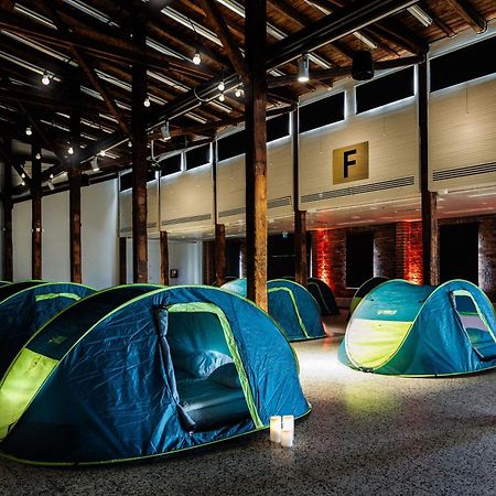 Hotel Indoor Camping Helsinki Extérieur photo