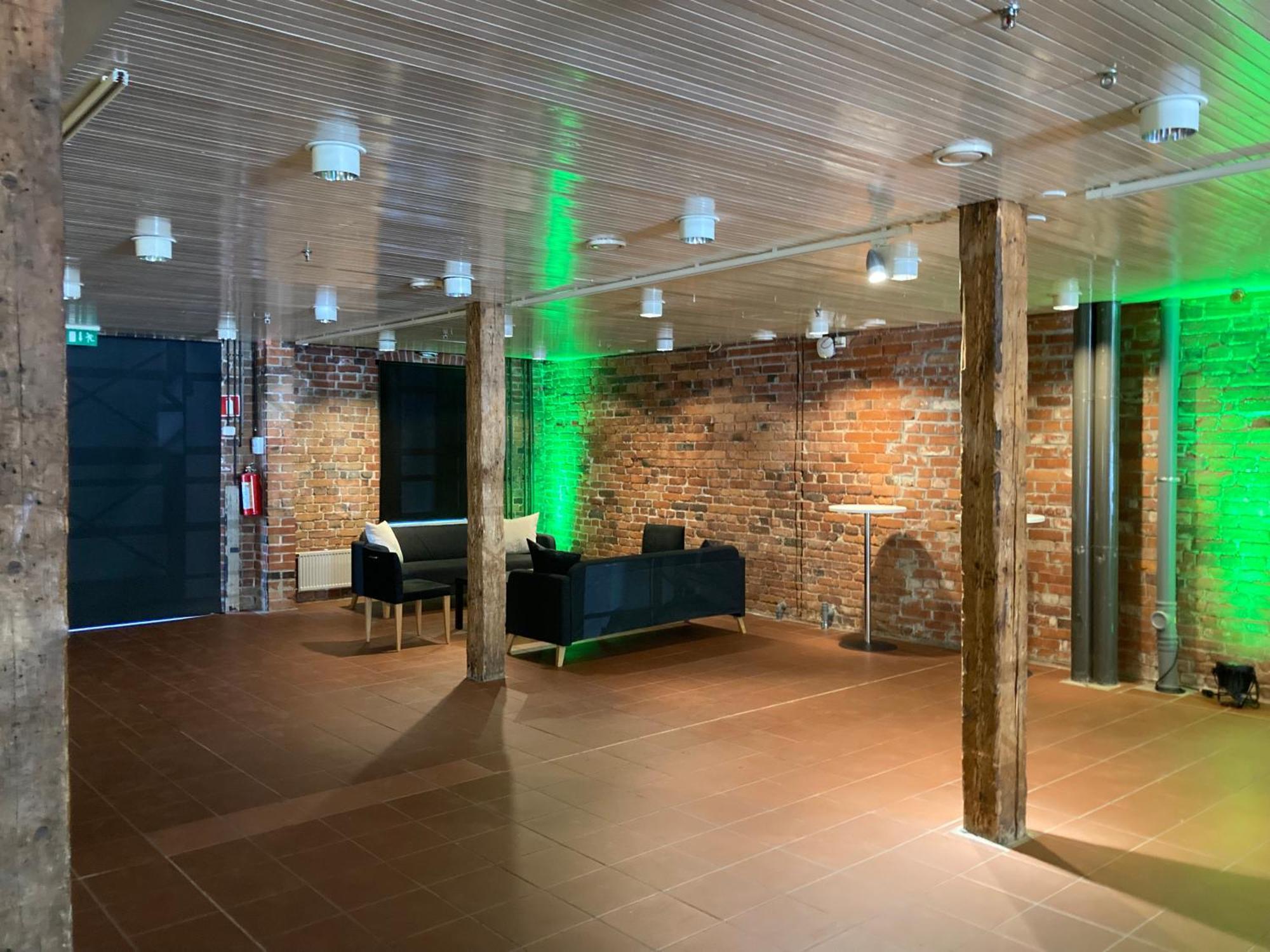 Hotel Indoor Camping Helsinki Extérieur photo