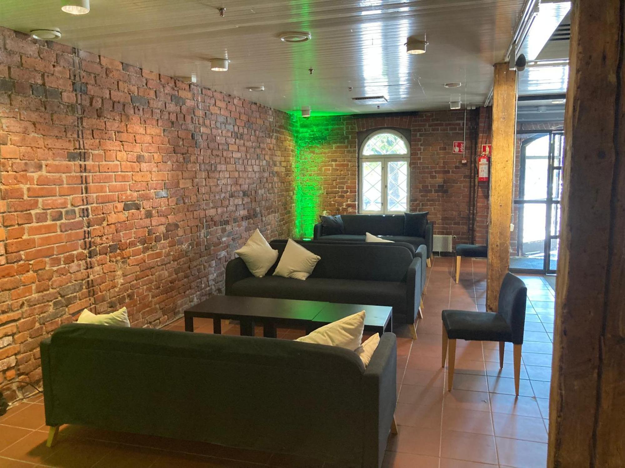 Hotel Indoor Camping Helsinki Extérieur photo